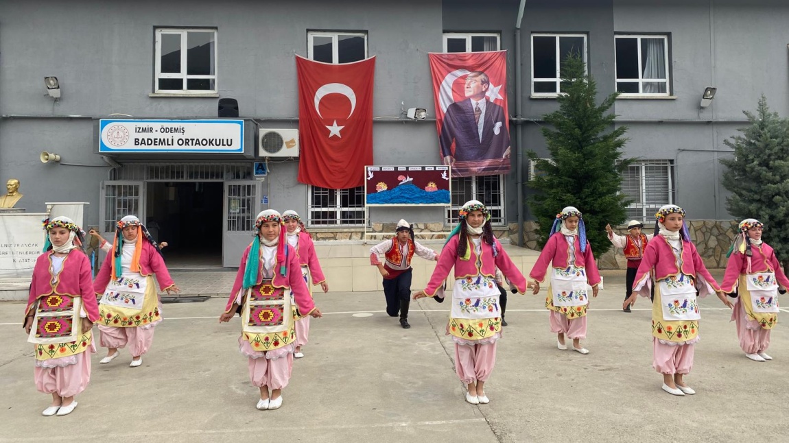 19 Mayıs Atatürk'ü Anma Gençlik ve Spor Bayramı Kutlu Olsun!